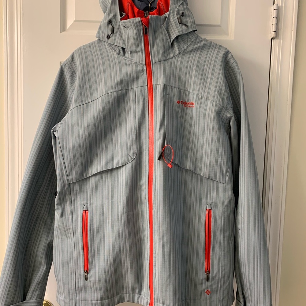 Columbia Titanium Ski Jacket with Mid Layer jacket